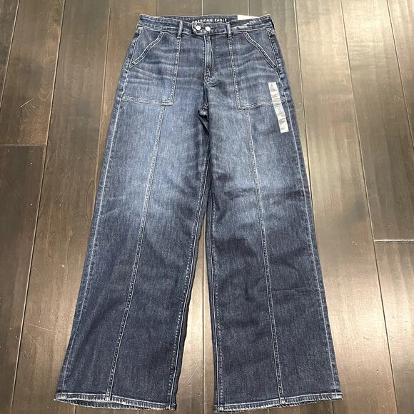 NEW American Eagle Dreamy Drape Super High Rise Baggy Wide-Leg Jean Size 14L - Picture 1 of 3